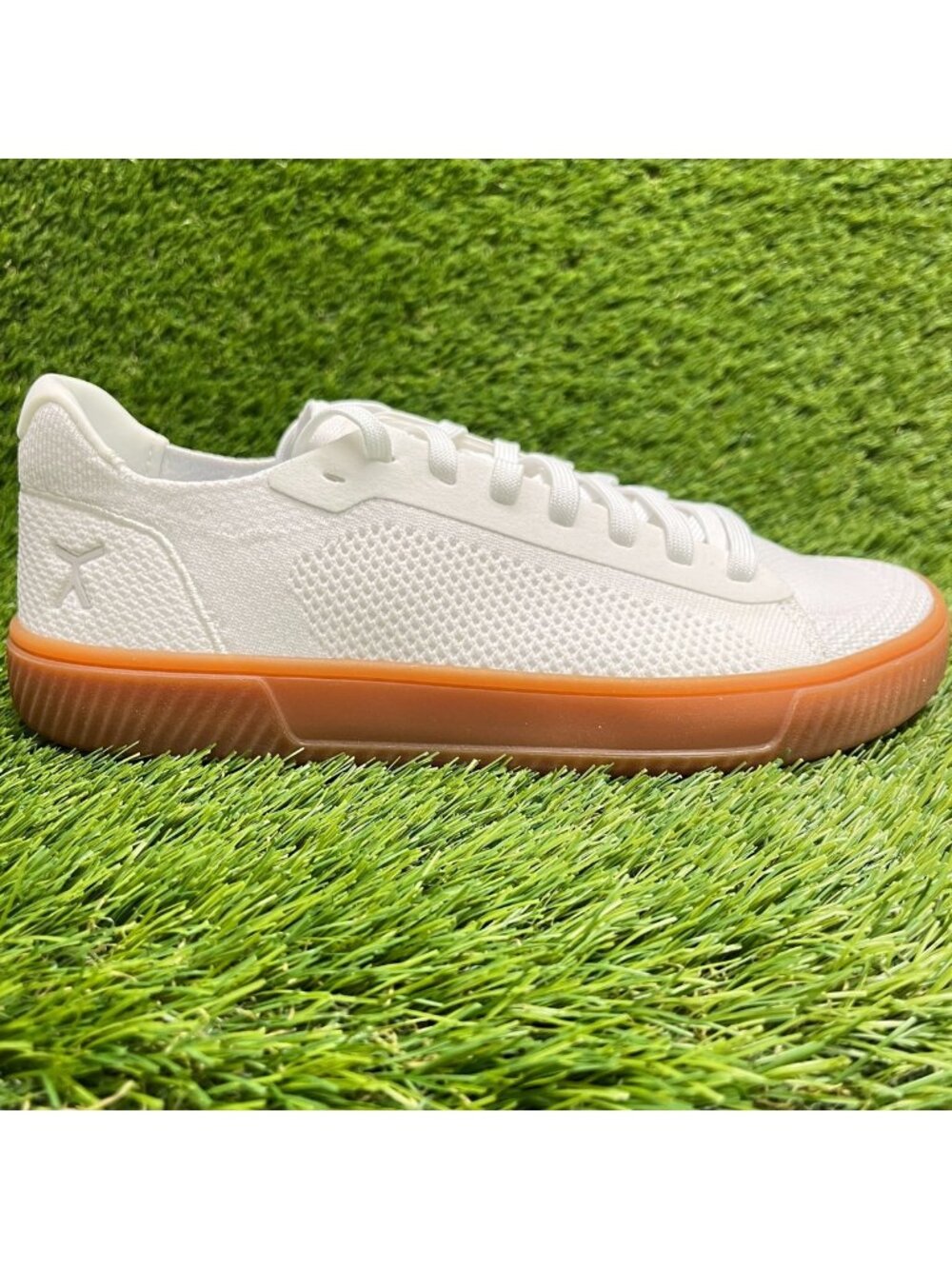Flux Footwear Adapt Trainer White Mens Size 8.5 Women 10 Athletic Shoes Sneakers